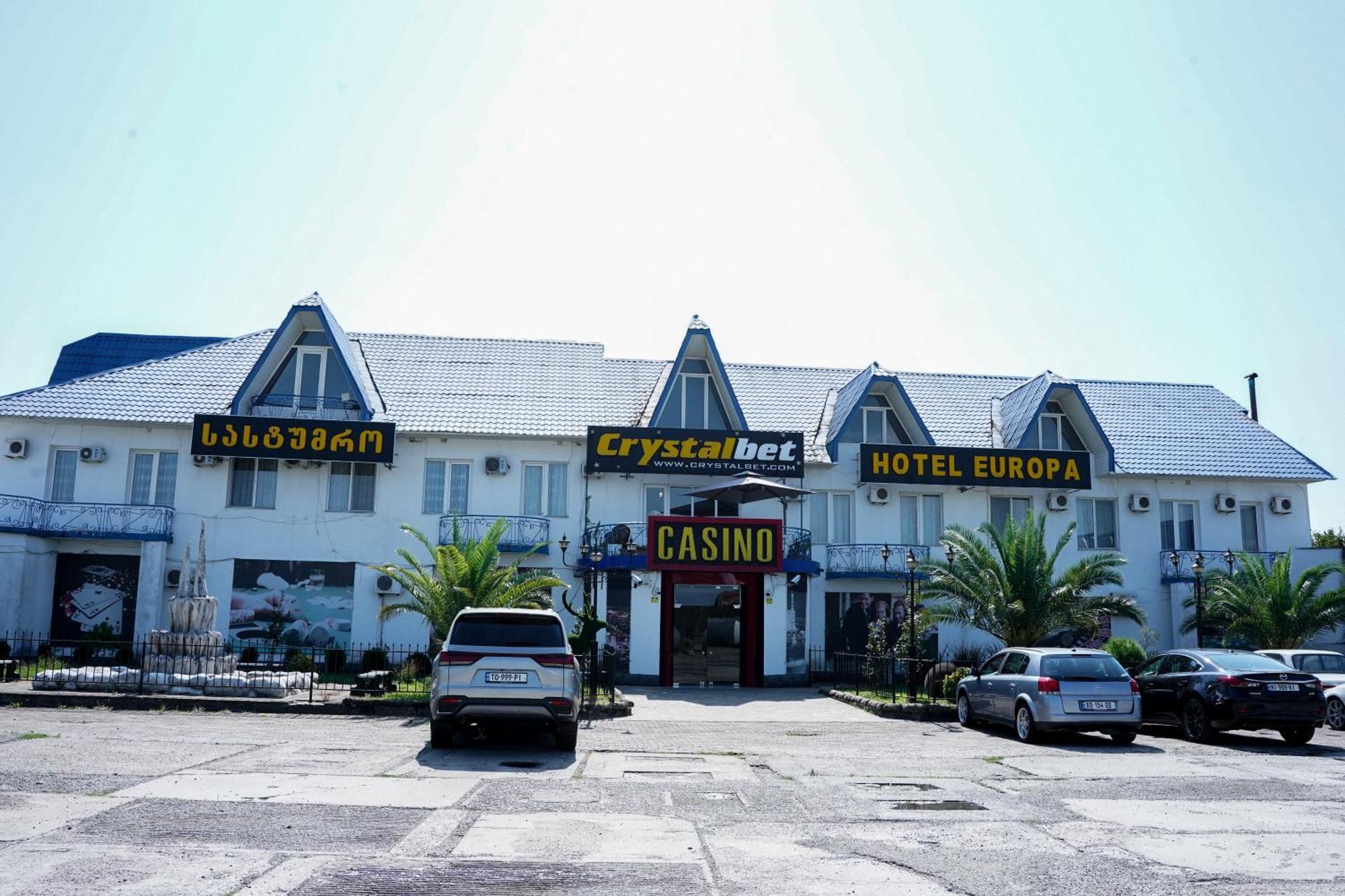 Europa Hotel-Kutaiszi Kültér fotó