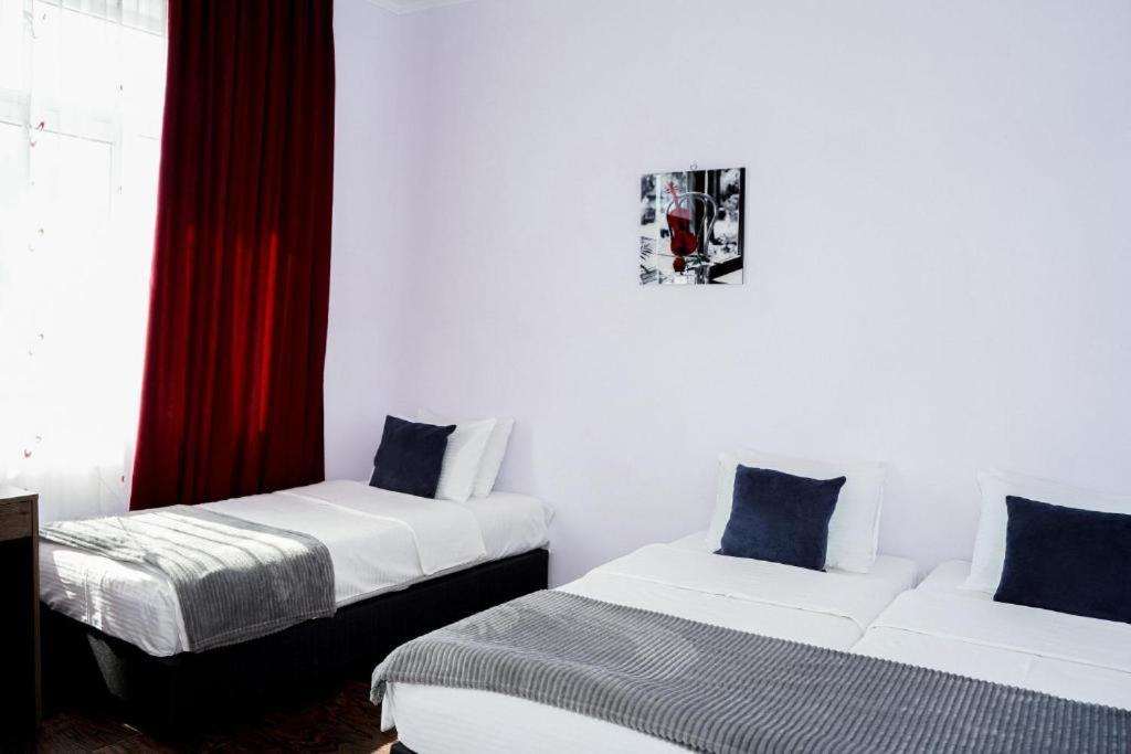 Europa Hotel-Kutaiszi Kültér fotó