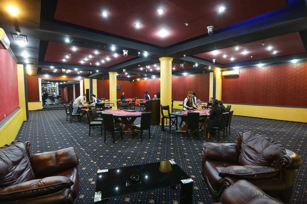 Europa Hotel-Kutaiszi Kültér fotó
